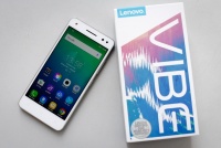 Smartphone chuyên selfie giá hơn 4 triệu đồng của Lenovo